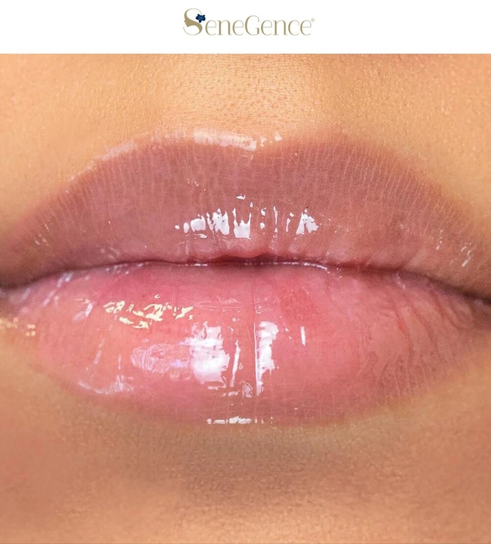 Madeleine LipSense Moisturizing Lip Gloss - Picture 5 of 6